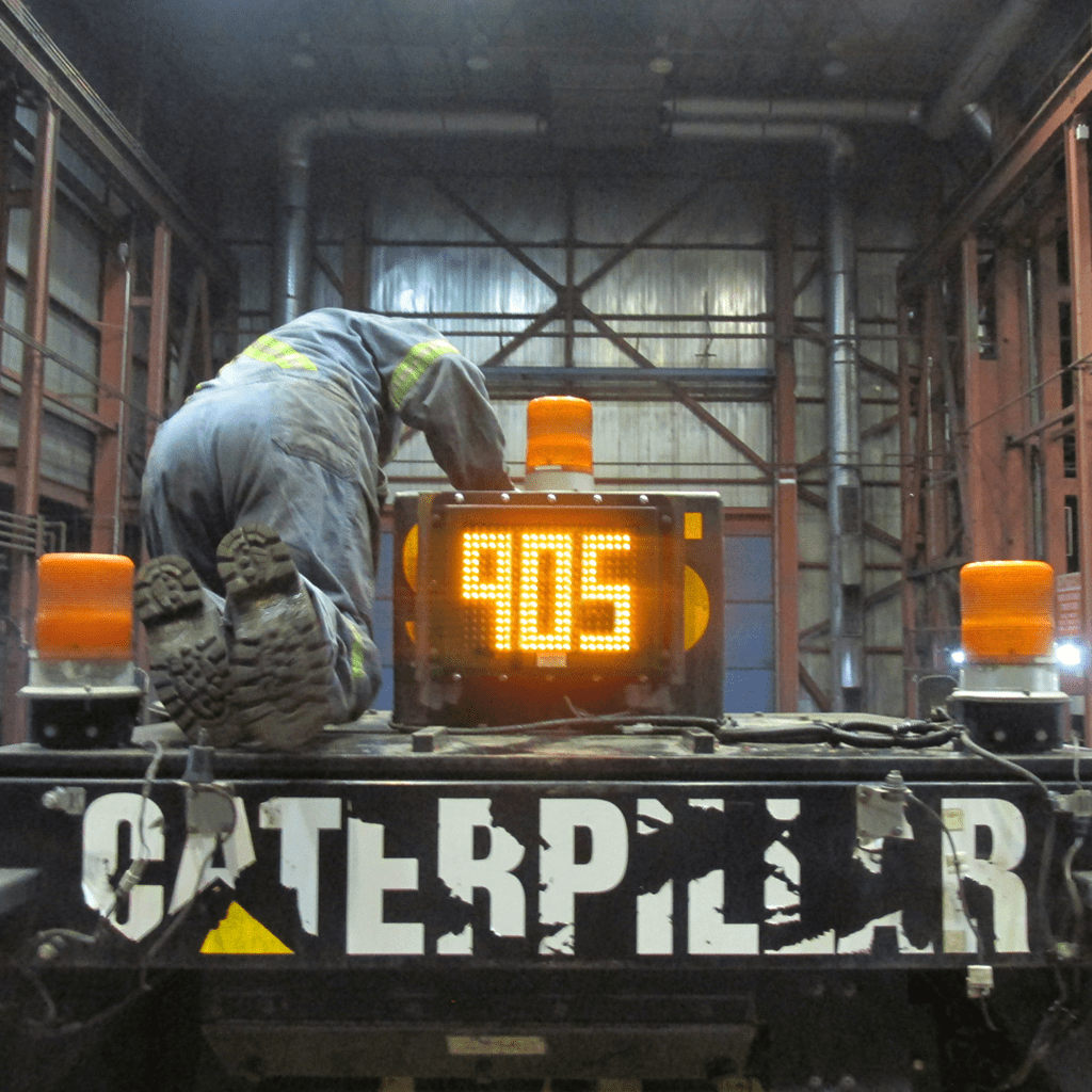 VID-3N9-A_5png - Driver Industrial Safety™