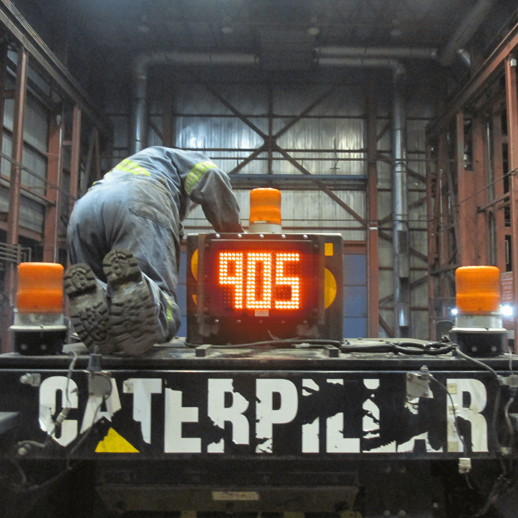 VID-3N9-R_5png - Driver Industrial Safety™